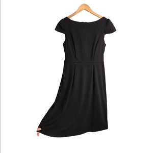 Adrianna Papell | Black Pleated Front Short Sleeve Fit and flare mini dress •